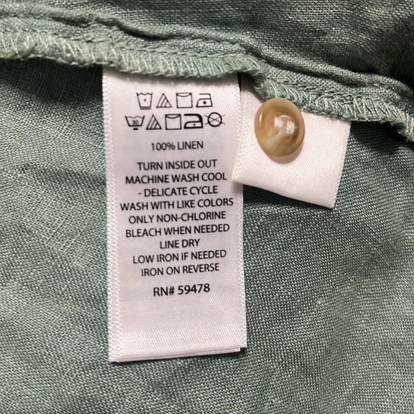 Green women’s Linen Tank - Picture 3 of 3